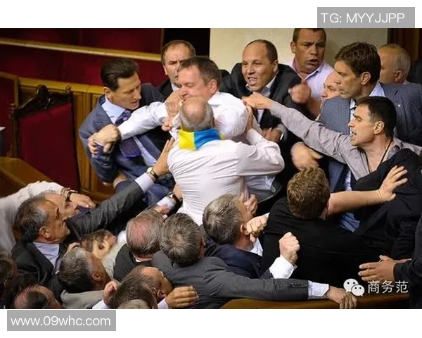 乌克兰足球巨星全景揭秘 走进斯维尔丘克与球队辉煌历程