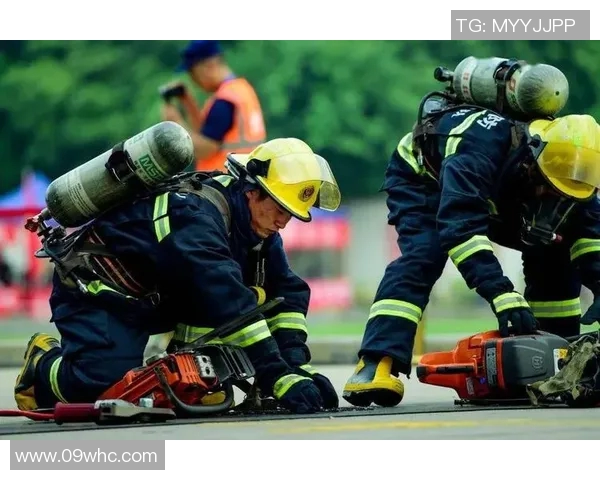 罗威率队勇夺佳绩展现当家球星风采足球赛场激情再燃